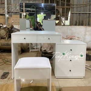 mat-bang-bi-lech-1